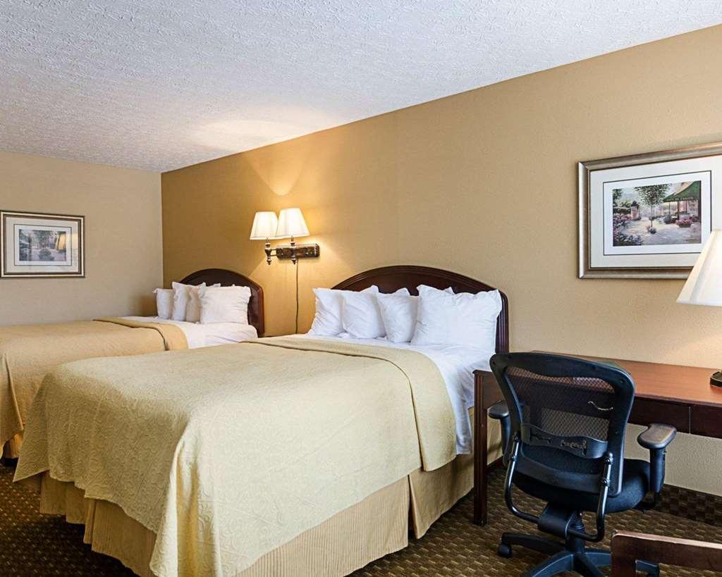 Quality Inn Lewisburg Pokoj fotografie
